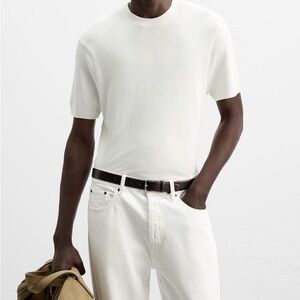 Zara Knit Tee in white. Size large but runs small.